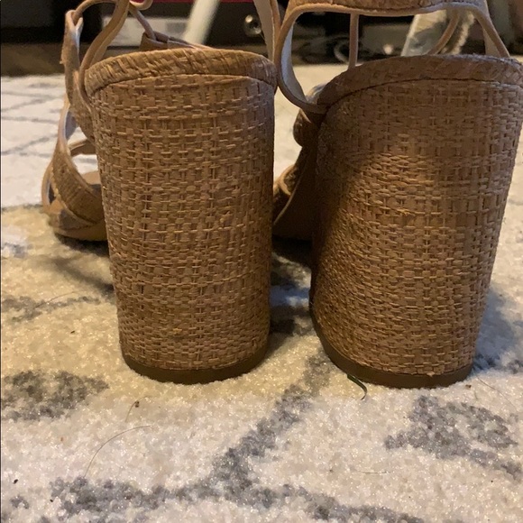 COPY - Dolce Vita Sandals - Picture 3 of 7